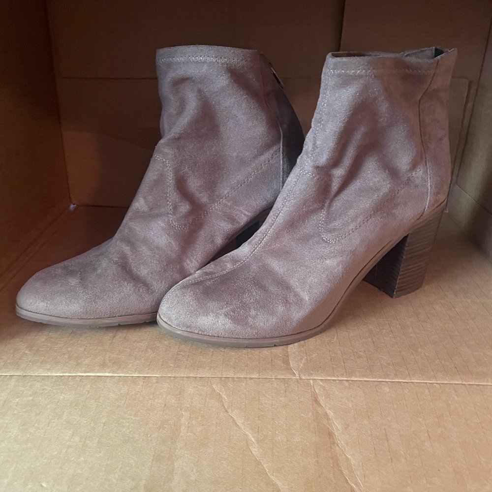 Women's Suede Ankle Boots - Brown